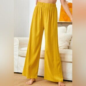 Elegant‎ Yellow Wide Leg Women's Pants NWOT.